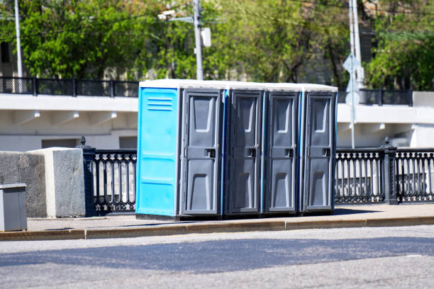 Best Porta potty rental near me  in Genoa, OH